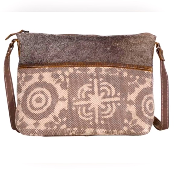 Myra Trendy Crossbody Purse NEW